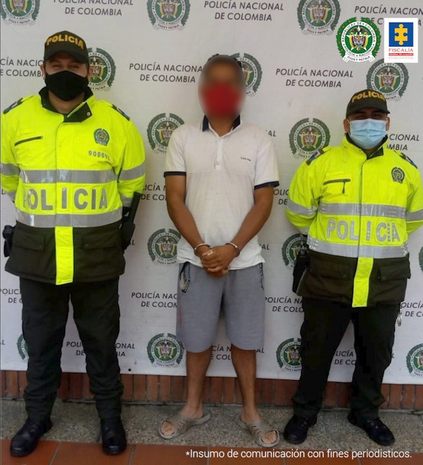 A la cárcel hombre por matar a su expareja en Kennedy 2 A la cárcel hombre por matar a su expareja en Kennedy En las últimas horas, la Fiscalía logró la judicialización de Héctor Camilo Fernández Ramírez, quien, según el ente investigador, es el responsable de haberle causado la muerte a su expareja sentimental en el mes de diciembre del año pasado.