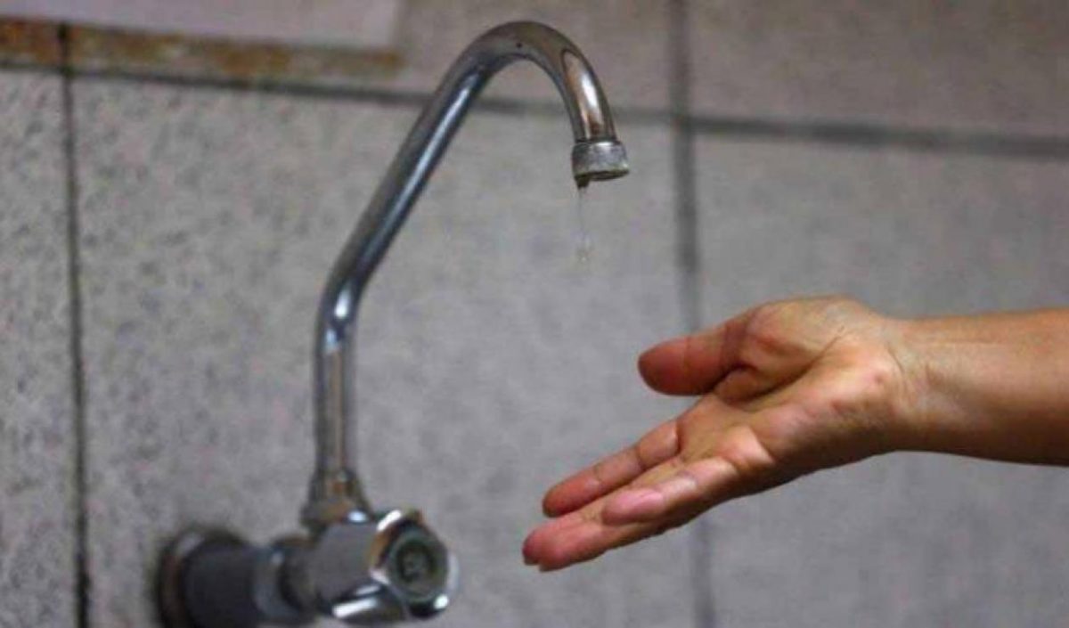 Ojo a los cortes de agua para este miércoles 10 de agosto 1 Ojo a los cortes de agua para este miércoles 10 de agosto La empresa de Acueducto de Bogotá informó que para este miércoles 10 de agosto, se harán obras de reparación en las redes de distribución de algunos sectores de la ciudad, con el fin de minimizar afectaciones por daños mayores en las tuberías o en los accesorios de suministro de agua.