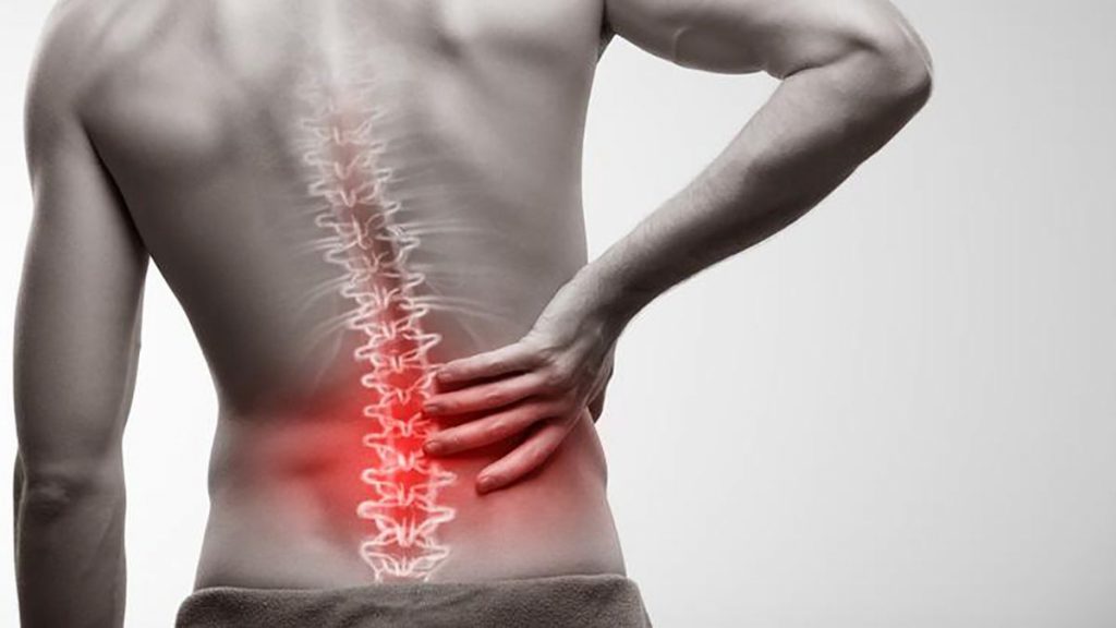 ¡A TOMAR UNA MEJOR POSTURA! El dolor lumbar es una de las molestias más frecuentes, tanto en deportistas como en no deportistas. De hecho, la región lumbar es la localización más frecuente del dolor de espalda.