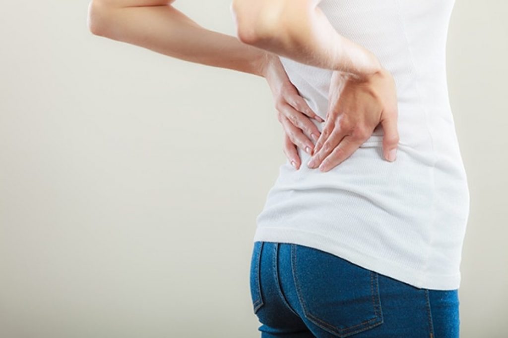 ¡A TOMAR UNA MEJOR POSTURA! El dolor lumbar es una de las molestias más frecuentes, tanto en deportistas como en no deportistas. De hecho, la región lumbar es la localización más frecuente del dolor de espalda.