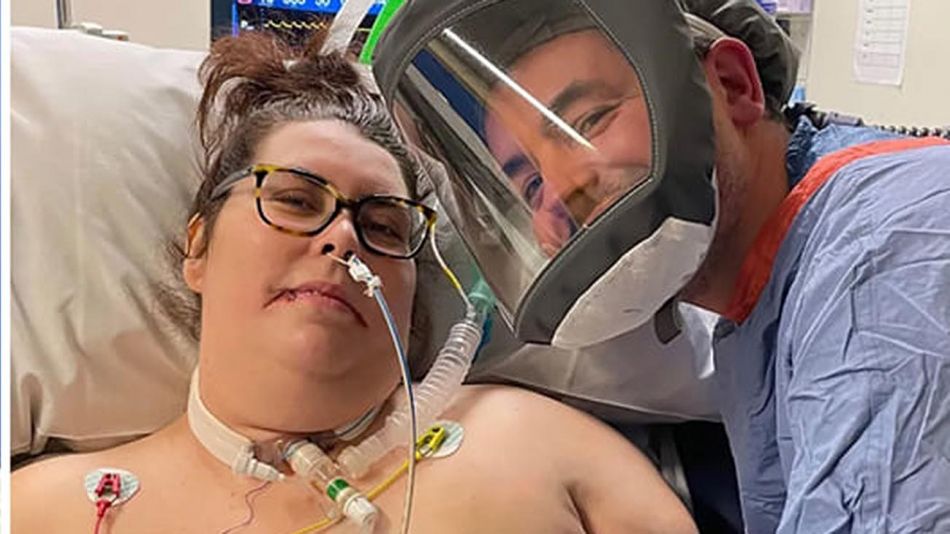 Enfermera despierta de coma luego de que le suministraran Viagra Mónica Almeida, de 37 años, fue la mujer que despertó del coma luego de que se le suministrara un medicamento particular, el Viagra. 