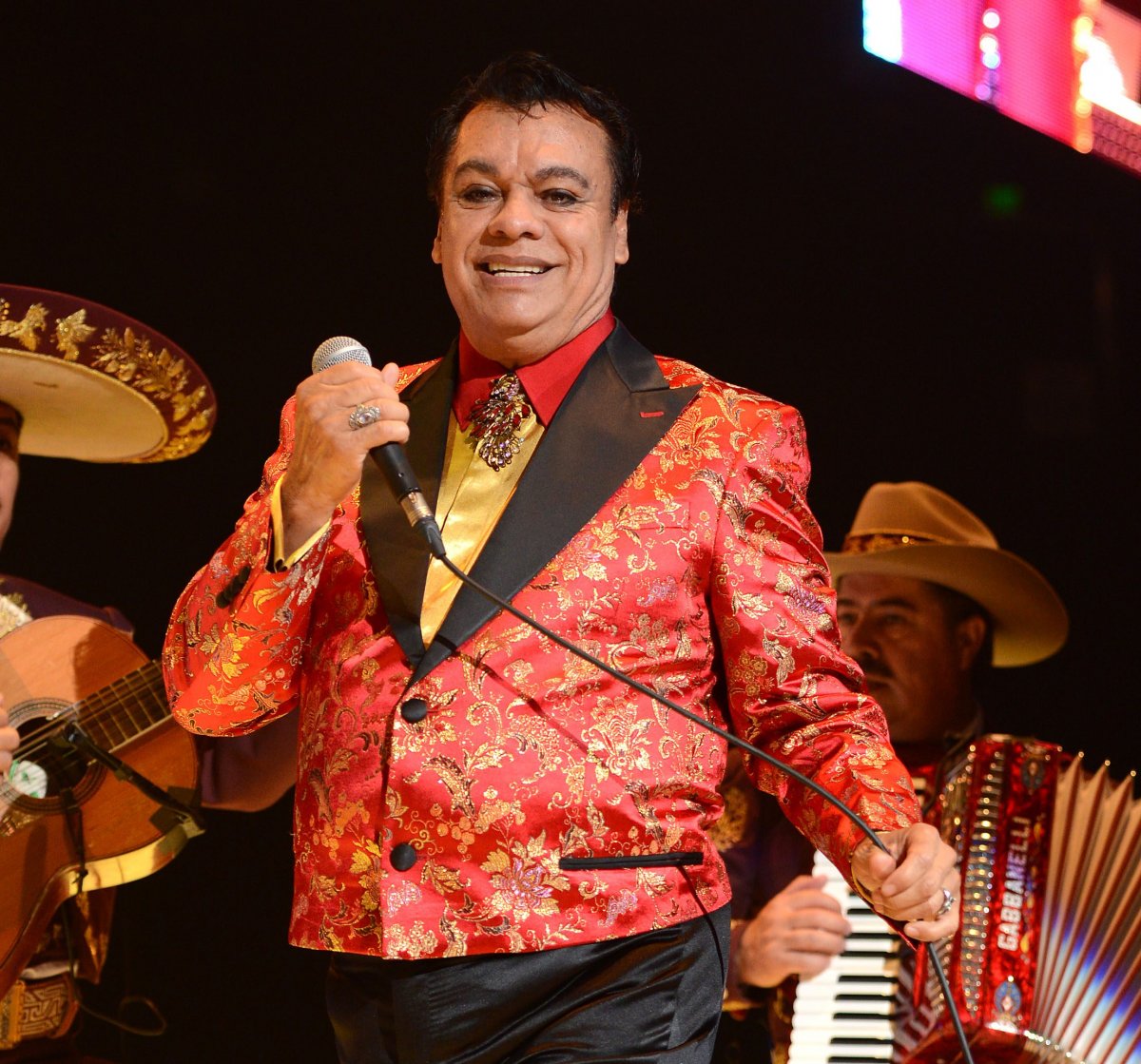 El expediente secreto de Juan Gabriel Difícilmente una leyenda de la música como Juan Gabriel va a ser olvidada de las mentes de quienes todavía disfrutan, seis años después de su muerte, su música inigualable.