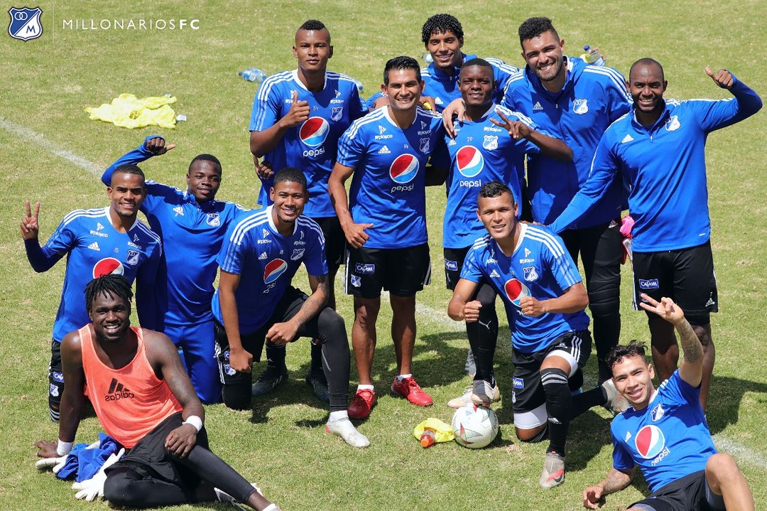 Santa Fe y Millos se estrenan este viernes en la Liga Arranca una nueva temporada para Independiente Santa Fe. El conjunto 'Cardenal’ iniciará su participación en la Liga BetPlay recibiendo esta tarde (6 p. m.), en El Campín, a La Equidad. Q’HUBO le cuenta cómo llega el 'Rojazo' para sus nuevos retos, cómo se preparó y qué objetivos tiene para reivindicarse con su hinchada.