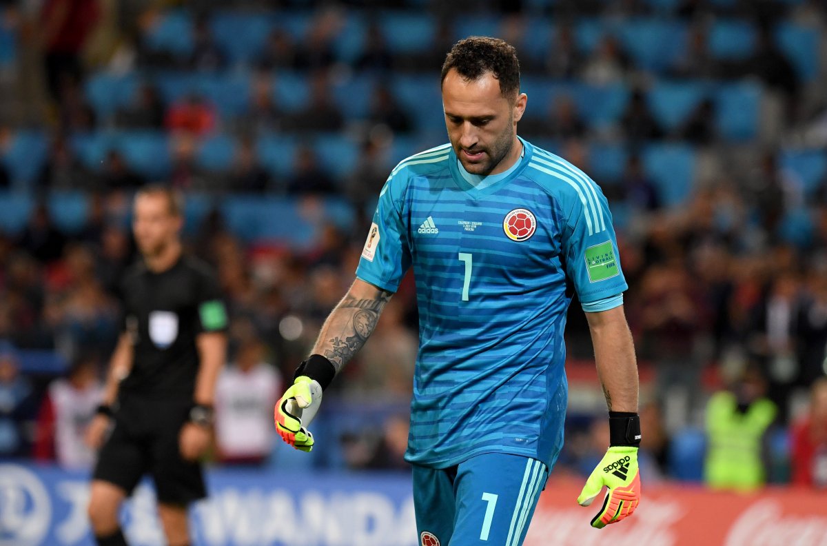 ¡Alarma! Ospina se perdería los próximos partidos de las Eliminatorias Una de las figuras de la Selección Colombia, el guardameta David Ospina, está en duda para los próximos desafíos en las Eliminatorias al Mundial Catar 2022, todo por cuenta de una lesión sufrida este jueves en partido de la Copa Italia.