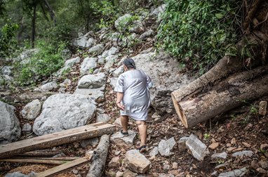 En Colombia 2 hombres poseen más riqueza que el 50% de la población 1 En Colombia 2 hombres poseen más riqueza que el 50% de la población En el más reciente informe de Oxfam “Las desigualdades matan”, se dio a conocer que en Colombia 2 hombres tienen más riqueza que el 50% de la población, mientras las desigualdades sociales, económicas y de género siguen afectando gravemente a la mayoría de la población del país, situación que genera preocupación.