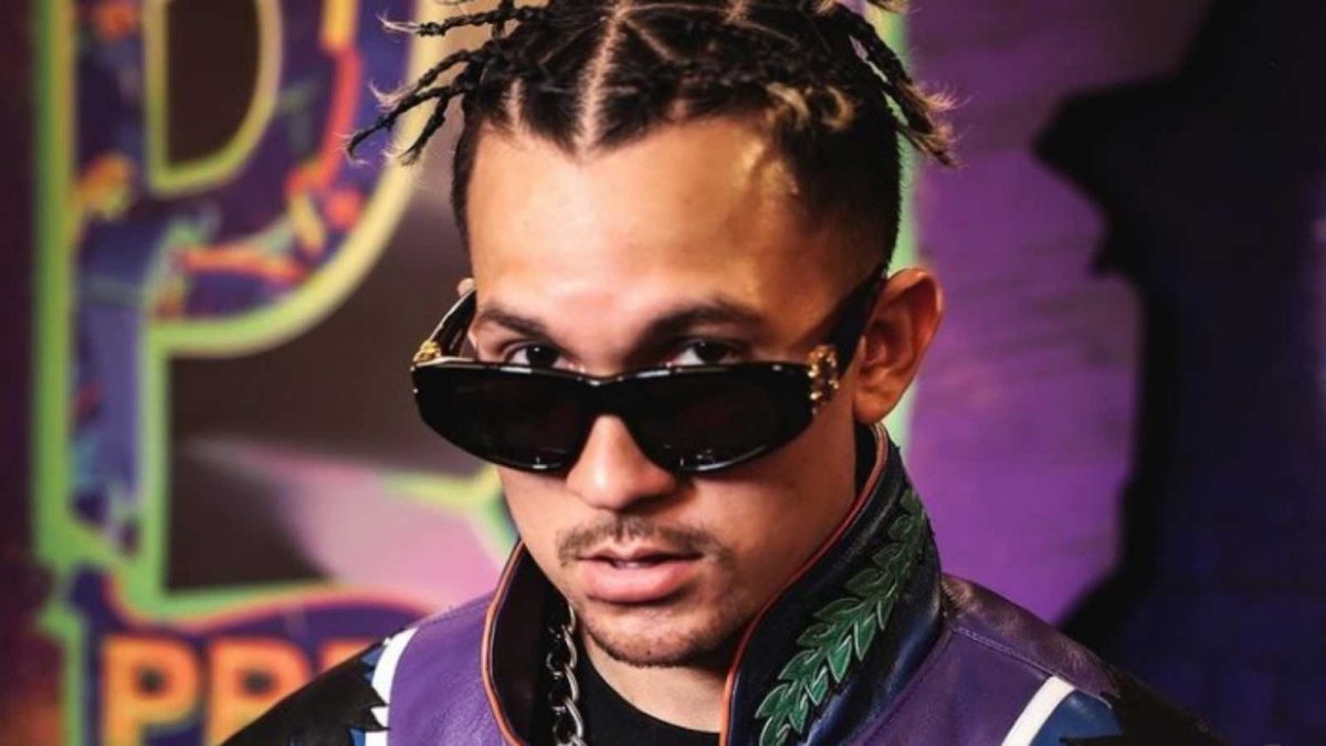 Netflix lanzará un concurso musical para descubrir una nueva estrella 1 Netflix lanzará un concurso musical para descubrir una nueva estrella El día de hoy la plataforma de series y películas Netflix, de la mano de los famosos cantantes como Rauw Alejandro, Yandel y Nicki Nicole, el empresario Lex Borrero y el productor Tainy, entrenaran un nuevo reality show denominado La Firma, para buscar al que sería la nueva estrella de la música latina.