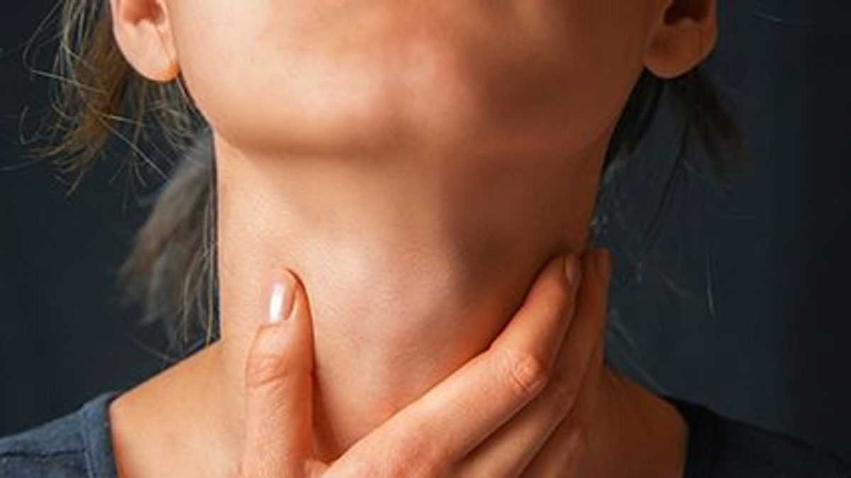 Pilas con el cáncer de cuello 2 Pilas con el cáncer de cuello Karen* tiene tan solo 40 años, dos hijos y una profesión exitosa.