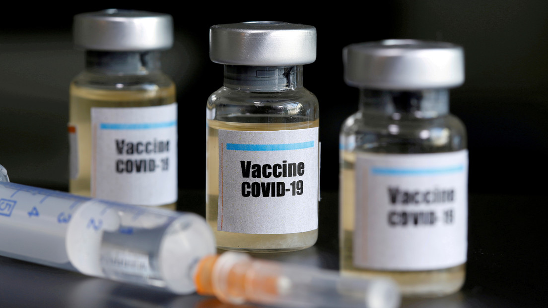 Suero de caballo para tratar el COVID 2 Suero de caballo para tratar el COVID Durante el pasado fin de semana, el Invima publicó un reporte mediante el cual anunciaba los medicamentos contra el COVID que eran aprobados para ser usados en el país.