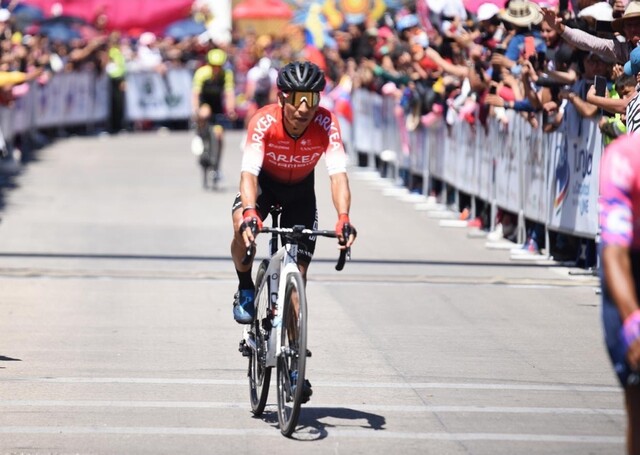¡Vea desde hoy! Inicia el Tour de la Provence con cinco colombianos 1 ¡Vea desde hoy! Inicia el Tour de la Provence con cinco colombianos Mientras que el mundo del ciclismo continúa pendiente del día a día en la evolución de la salud de Egan Bernal, tras su grave accidente entrenando por las carreteras colombianas hace un par de semanas, el lote de ciclistas colombianos ya está listo para arrancar la temporada por las rutas del mundo.