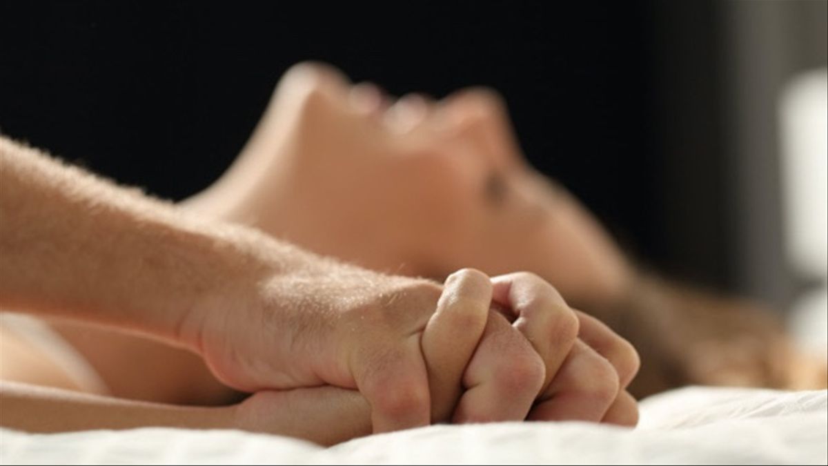 Píldora anticonceptiva para hombres logra 99% de efectividad 2 Píldora anticonceptiva para hombres logra 99% de efectividad La píldora anticonceptiva para hombres estaría lista para salir al mercado luego de que un grupo de científicos comprobara su alta efectividad, ¿la usaría?.