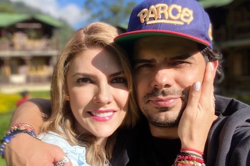 “Él me grabó sin autorización”, afirma Ana Karina Soto sobre video filtrado 5 “Él me grabó sin autorización”, afirma Ana Karina Soto sobre video filtrado En medio del momento incómodo que está pasando Ana Karina Soto estos días por la filtración de grabaciones intimas que fueron captadas por las cámaras de seguridad de su hogar, la presentadora habló sobre su primer video intimo que se conoció en el 2008.
