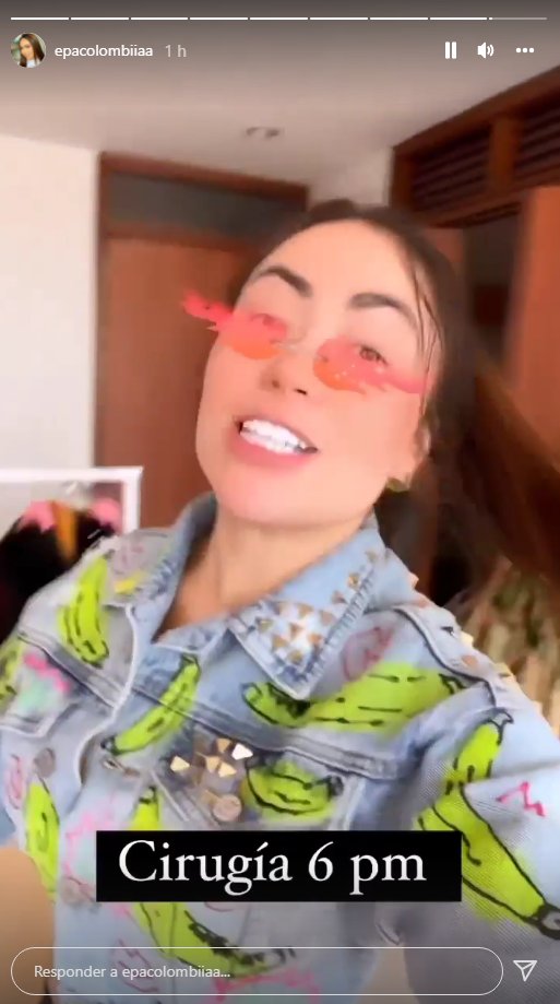 ¿Epa Colombia va al quirófano? 1 ¿Epa Colombia va al quirófano? Cómo les parece que Daneidy Barrera dio a entender que hoy a las 6 p. m. tiene programada una cirugía estética para cambiar su apariencia física. Aunque no especificó qué procedimiento se hará, en una historia se limitó a decir: "mi amor, voy a quedar súper linda".