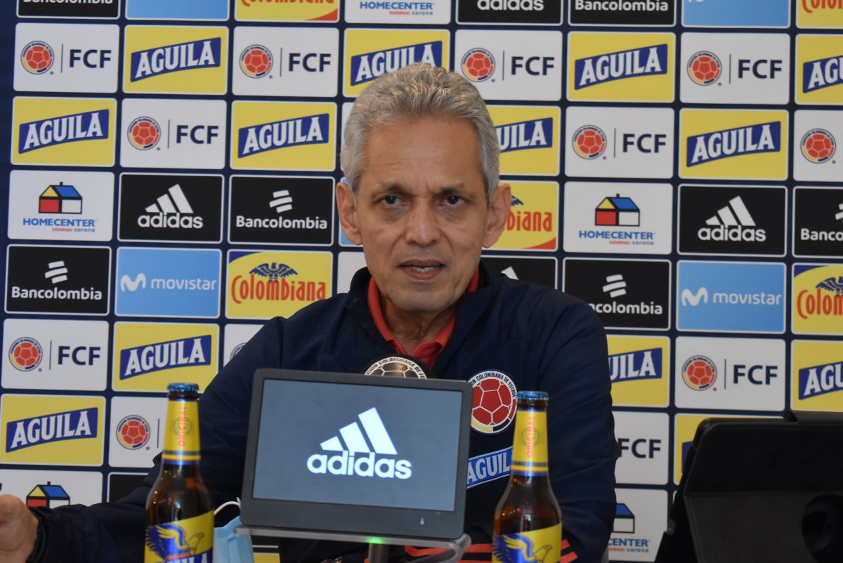 "Es un momento muy difícil el que nos ha tocado": Reinaldo Rueda 2 "Es un momento muy difícil el que nos ha tocado": Reinaldo Rueda La Selección Colombia sumó una nueva derrota en estas eliminatorias a Catar 2022 esta vez ante Argentina en su visita a Córdoba. La 'tricolor' completó la increíble racha de 7 partidos sin concretar un solo gol.