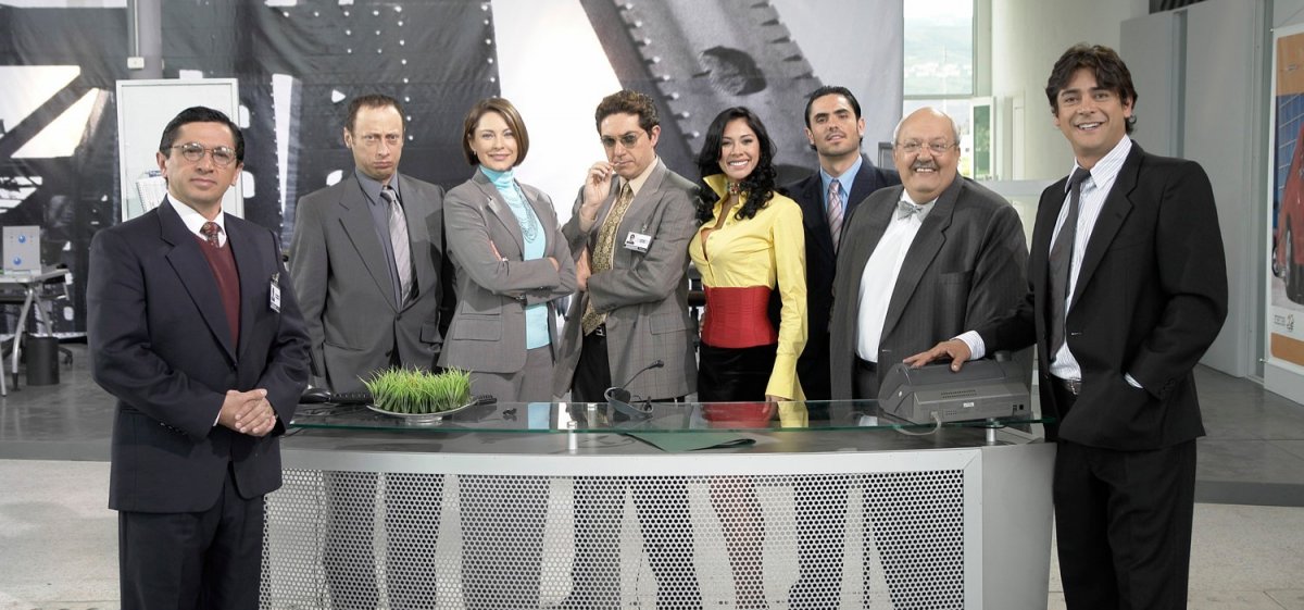 Los personajes de ayer y hoy de 'Hasta que la plata nos separe' Las obras de Fernando Gaitán siguen inspirando a los canales de televisión, tanto así que ya iniciaron las grabaciones de la nueva versión de 'Hasta que la plata nos separe', la cual se transmitirá por RCN y Telemundo.