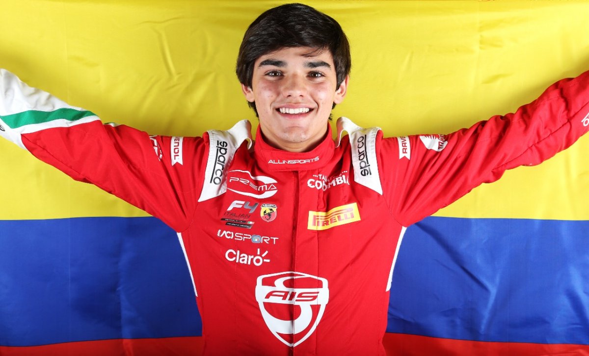 Sebastián Montoya cierra tercero en la general de la Fórmula Regional Asiática 8 Sebastián Montoya cierra tercero en la general de la Fórmula Regional Asiática El piloto colombo estadounidense Sebastián Montoya, de la Escudería Telmex Claro, cerró su actuación en la tercera fecha de la Fórmula Regional Asiática (FRAC) capturando 14 puntos para llegar a 92, y ubicarse tercero en el clasificador general.