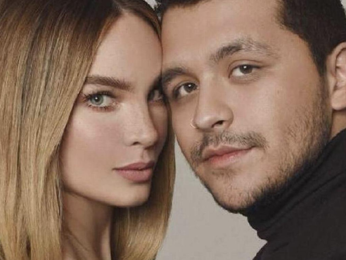Ola de memes que dejó la ruptura de Belinda y Nodal 3 Ola de memes que dejó la ruptura de Belinda y Nodal La ruptura de los cantantes Christian Nodal y Belinda causó gran sorpresa en el mundo de la farándula, y es que después de 1 año y medio le dieron fin a su romance.
