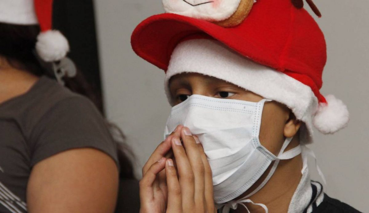 Al año se diagnostican 1.600 casos de cáncer infantil en Colombia El Presidente de la Asociación Colombiana de Hematología y Oncología Pediátrica, el doctor Agustín Contreras, asegura que en Colombia al año se diagnostican aproximadamente 1.600 casos de cáncer infantil, a propósito del Día Internacional del Cáncer Infantil que se conmemora este martes.