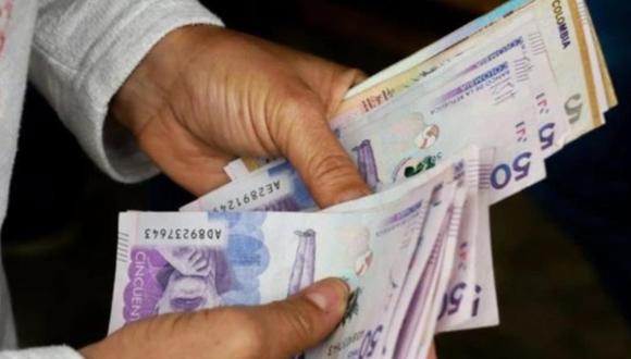 Contraloría de Bogotá investiga presuntas irregularidades por $1,3 billones Debido a presuntas irregularidades en más de $1.3 billones de pesos, cuatro empresas en las que el Distrito Capital tiene participación se encuentran en vigilancia y control por parte de la Contraloría de Bogotá.