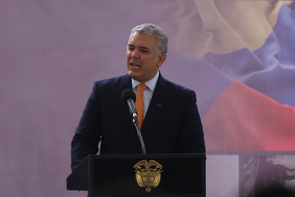 Tribunal de Ibagué ordenó arresto del presidente Duque por desacato de tutela El Tribunal Superior de Ibagué le impuso una orden de desacato al presidente de la República, Ivan Duque, por no cumplir una orden judicial que le ordenaba garantizar la protección del Parque Natural Nacional Los Nevados.