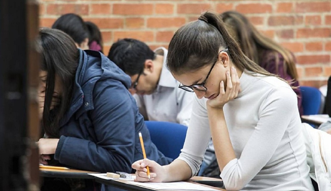 Estudie facilito con estos cursos cortos virtuales 1 Estudie facilito con estos cursos cortos virtuales Saber cada día algo nuevo y que aporte al nivel laboral siempre viene bien. En esta ocasión el Sena invita a los colombianos a participar de 300 cursos de corta duración.