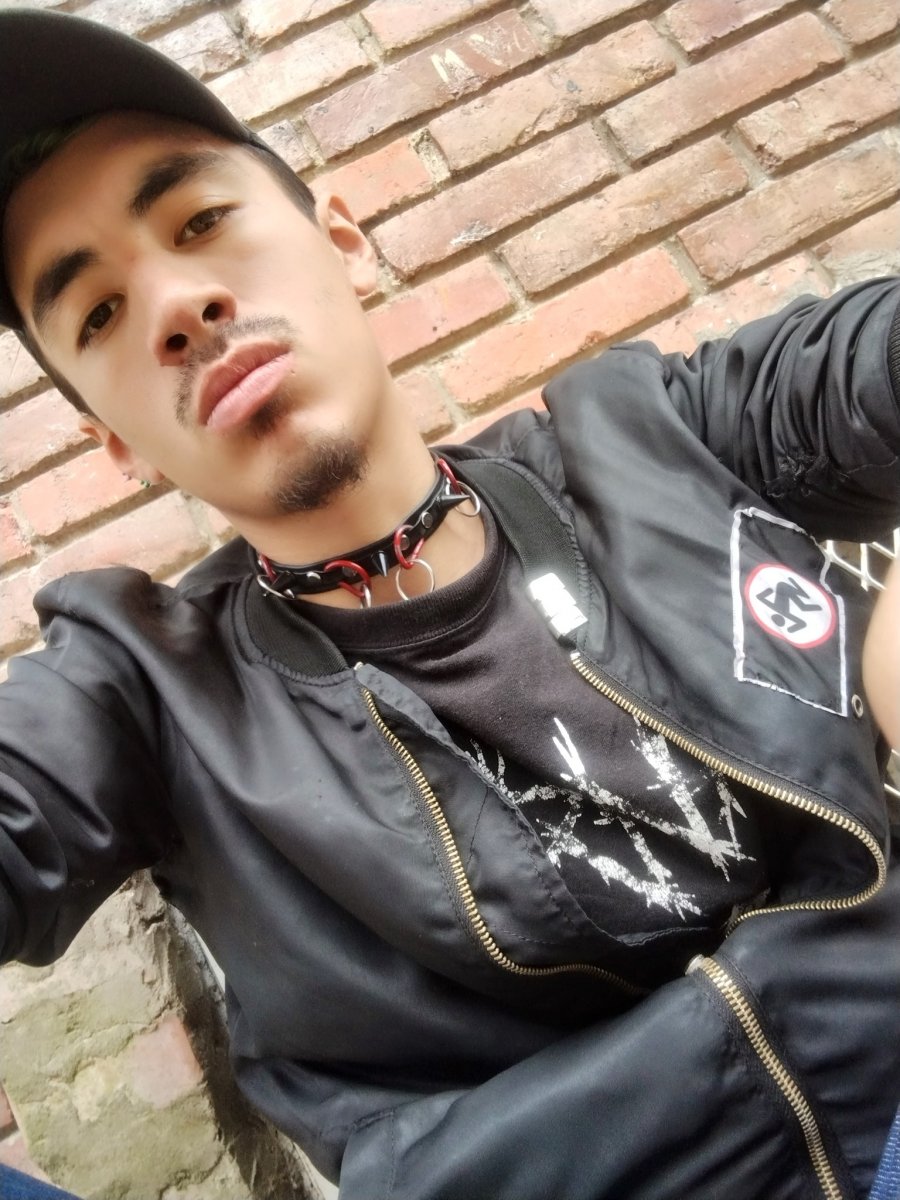 Gilberto murió tras una noche de fiesta en bar de Kennedy En un abrir y cerrar de ojos, una noche de rumba entre amigos terminó en una absurda tragedia, luego de que Alicia Arias viera a su novio, Gilberto Maluche, inconsciente en el suelo y rodeado por muchas personas intentando socorrerlo, en un bar de Kennedy.