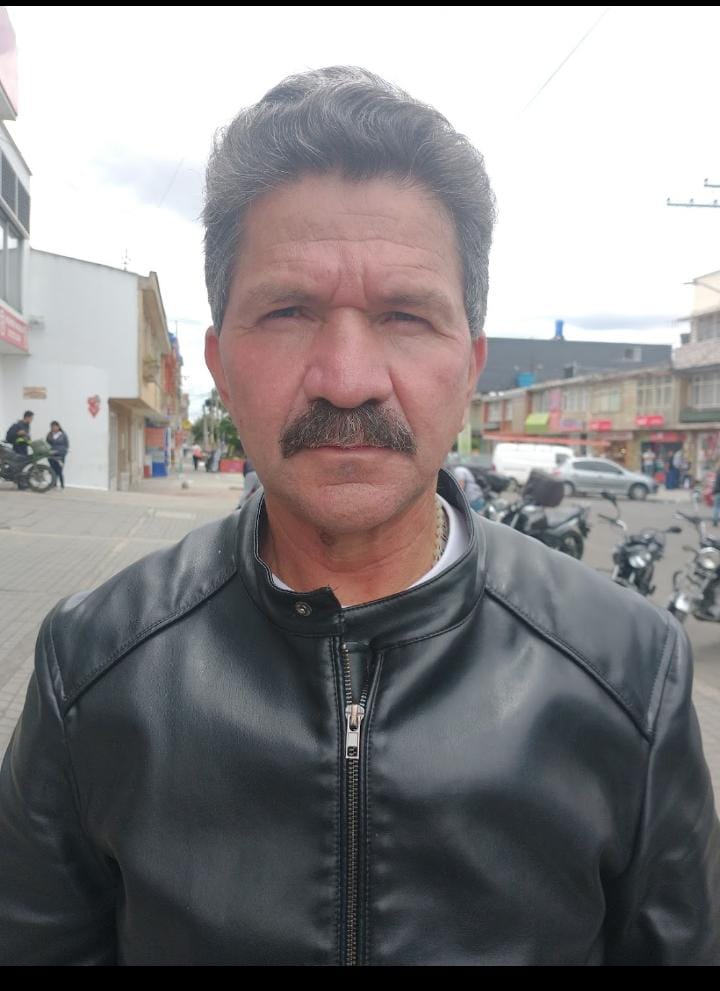 El asesino de don Ricardo podría quedar libre 1 El asesino de don Ricardo podría quedar libre 11 meses y 19 días lleva vacía la cama del señor Ricardo Benavides, un humilde conductor de taxi que fue asesinado el año pasado en un terrible acto de intolerancia perpetrado por un joven en la localidad de San Cristóbal. Ese es el tiempo, también, que ha pasado desde que las pesquisas comenzaron para impartir justicia en el caso del señor de 59 años.