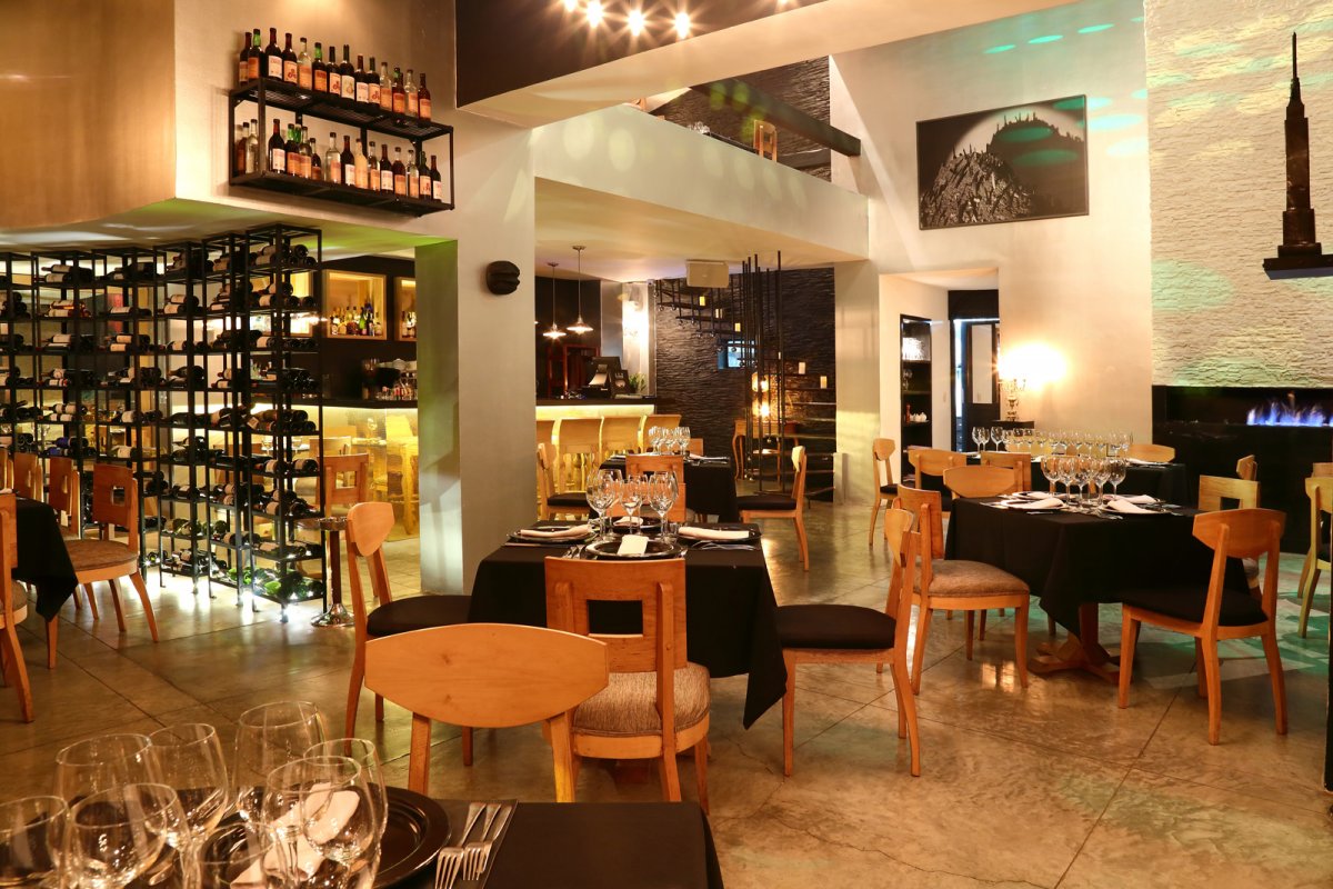Restaurante de Leonor Espinosa es declarado patrimonio de los bogotanos La reconocida chef Leonor Espinosa recibirá el reconocimiento para su Restaurante Leo, como un nuevo patrimonio para los bogotanos.