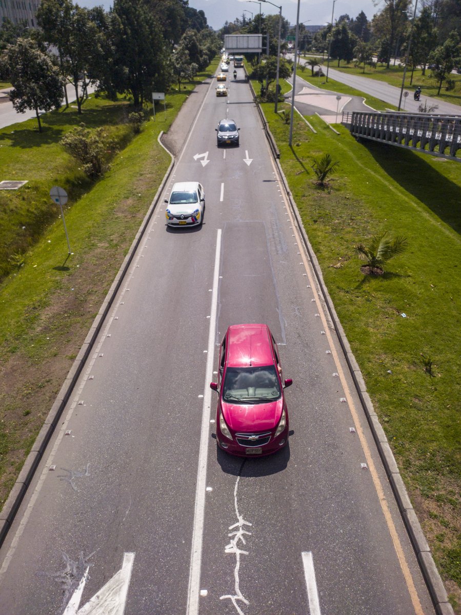 Entérese del pico y placa para hoy 5 de abril Tras el cambio en el pico y placa, los horarios y restricciones para todos los automóviles particulares de Bogotá, Q’HUBO le cuenta cuándo puede sacar su vehículo y a qué hora hacerlo.