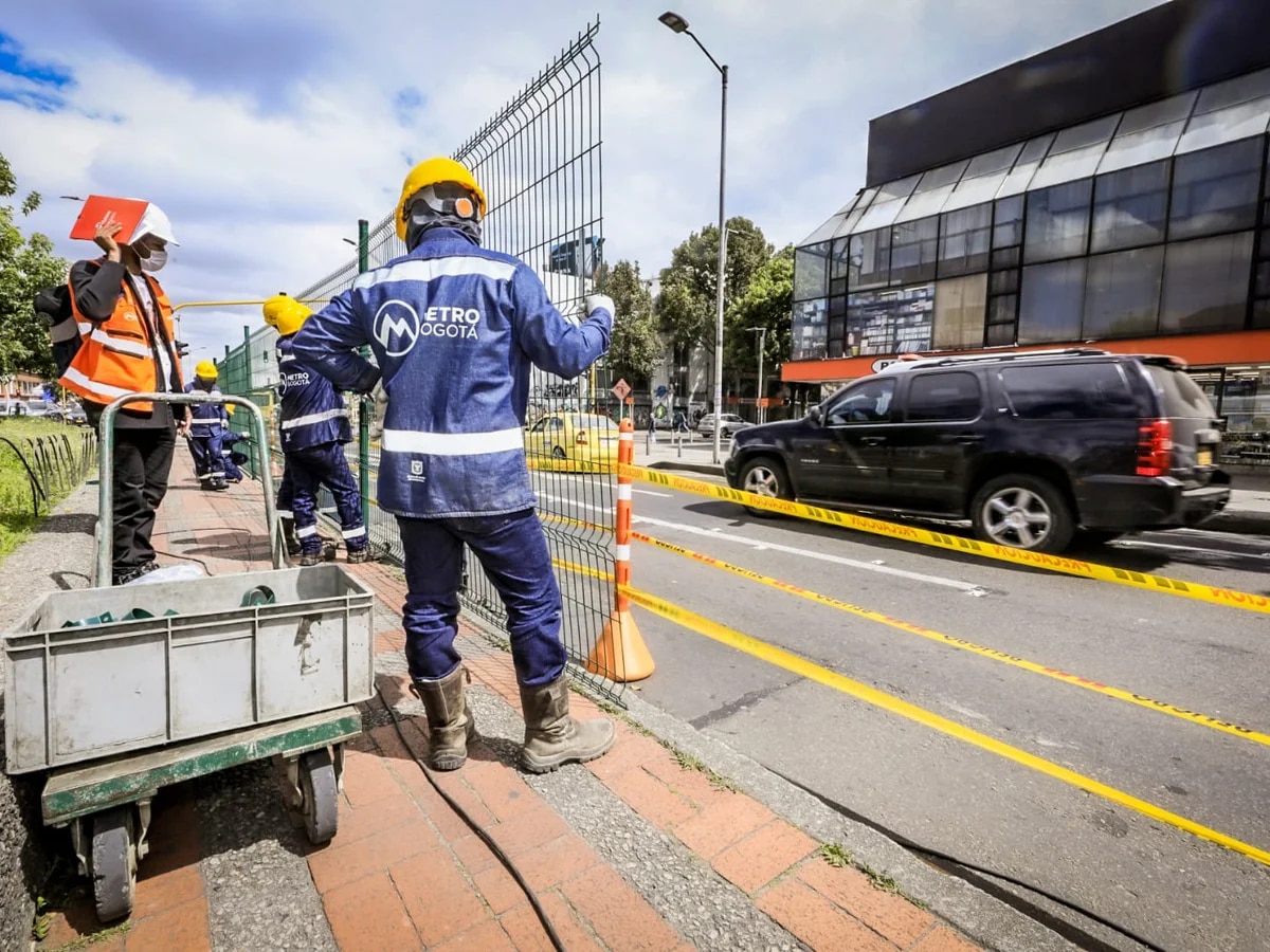 25.100 vacantes para camellar en Bogotá en aseo y construcción Toda una megaconvocatoria de empleo ha sido abierta en las últimas horas en la ciudad para que los capitalinos que estén en busca de una oportunidad laboral tengan al fin lo que tanto anhelan.
