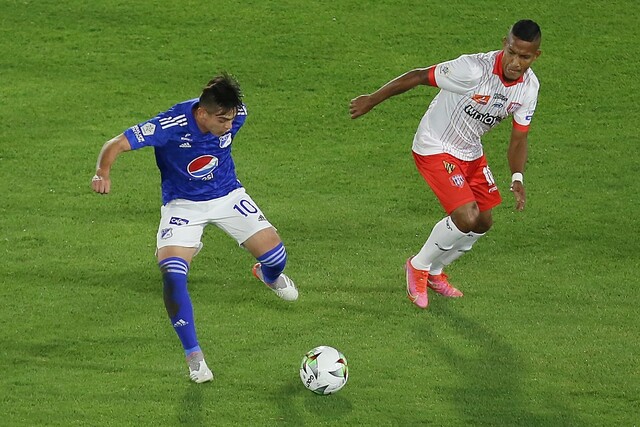 Millonarios acabó con su mala racha y volvió a ganar Millonarios puso fin a su mal momento. Este domingo, en El Campín, el equipo dirigido por Alberto Gamero se impuso 1-0 sobre el Unión Magdalena gracias a un autogol del rival. Acabó con una racha de tres fechas sin anotar ni ganar.