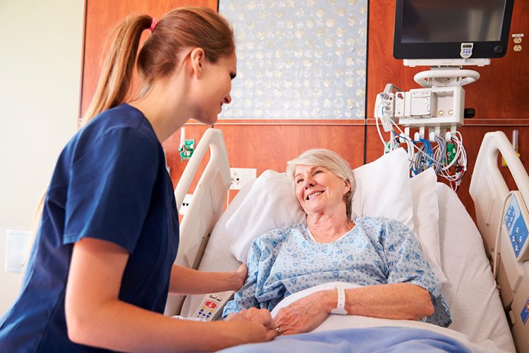 Sobrevivientes de ataques al corazón pueden ser menos propensos al Párkinson 2 Sobrevivientes de ataques al corazón pueden ser menos propensos al Párkinson El parkinsonismo secundario, que presenta síntomas similares a los de la enfermedad de Párkinson, puede ser causado por un accidente cerebrovascular, medicamentos psiquiátricos o cardiovasculares, u otras enfermedades.