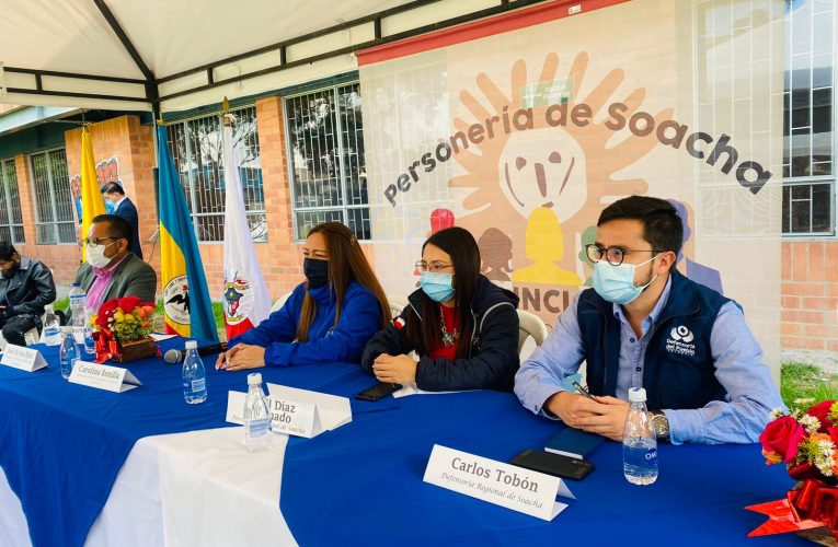 ¡Mucho ojo! Estafan a nombre de la Personería de Soacha 2 ¡Mucho ojo! Estafan a nombre de la Personería de Soacha Tenga mucho cuidado, pues la Personería de Soacha advirtió este martes sobre estafas por parte de personas malintencionadas que usan el nombre de la entidad con el fin de engañar a ciudadanos.