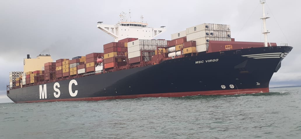 Puertos del Caribe movilizaron el 87,5% de toda la carga nacional en 2021 2 Puertos del Caribe movilizaron el 87,5% de toda la carga nacional en 2021 El año pasado Colombia movilizó 168,6 millones de toneladas por los puertos del país, una cifra que representó una recuperación del 1,4% en el año 2020, pues tras un primer año de pandemia, la cifra de mercancía por estas terminales había totalizado en 166,2 millones de toneladas, según informó la Superintendencia de Transporte en el informe anual del sector portuario.