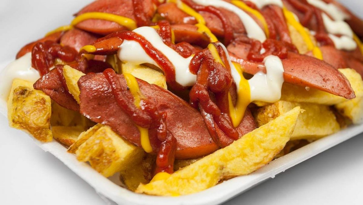¡Arme plan para el festival de la salchipapa! Una de las alternativas para la reactivación económica de los lugares de comida rápida en pandemia fue a través de los festivales gastronómicos, que a buen precio, invitaban a los comensales para que disfrutaran de un producto en específico, como la salchipapa.