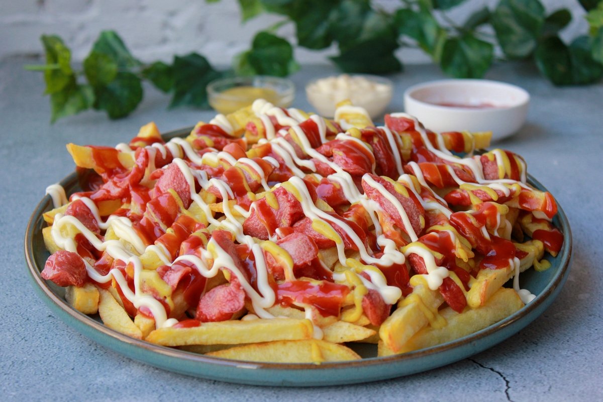 ¡Arme plan para el festival de la salchipapa! Una de las alternativas para la reactivación económica de los lugares de comida rápida en pandemia fue a través de los festivales gastronómicos, que a buen precio, invitaban a los comensales para que disfrutaran de un producto en específico, como la salchipapa.