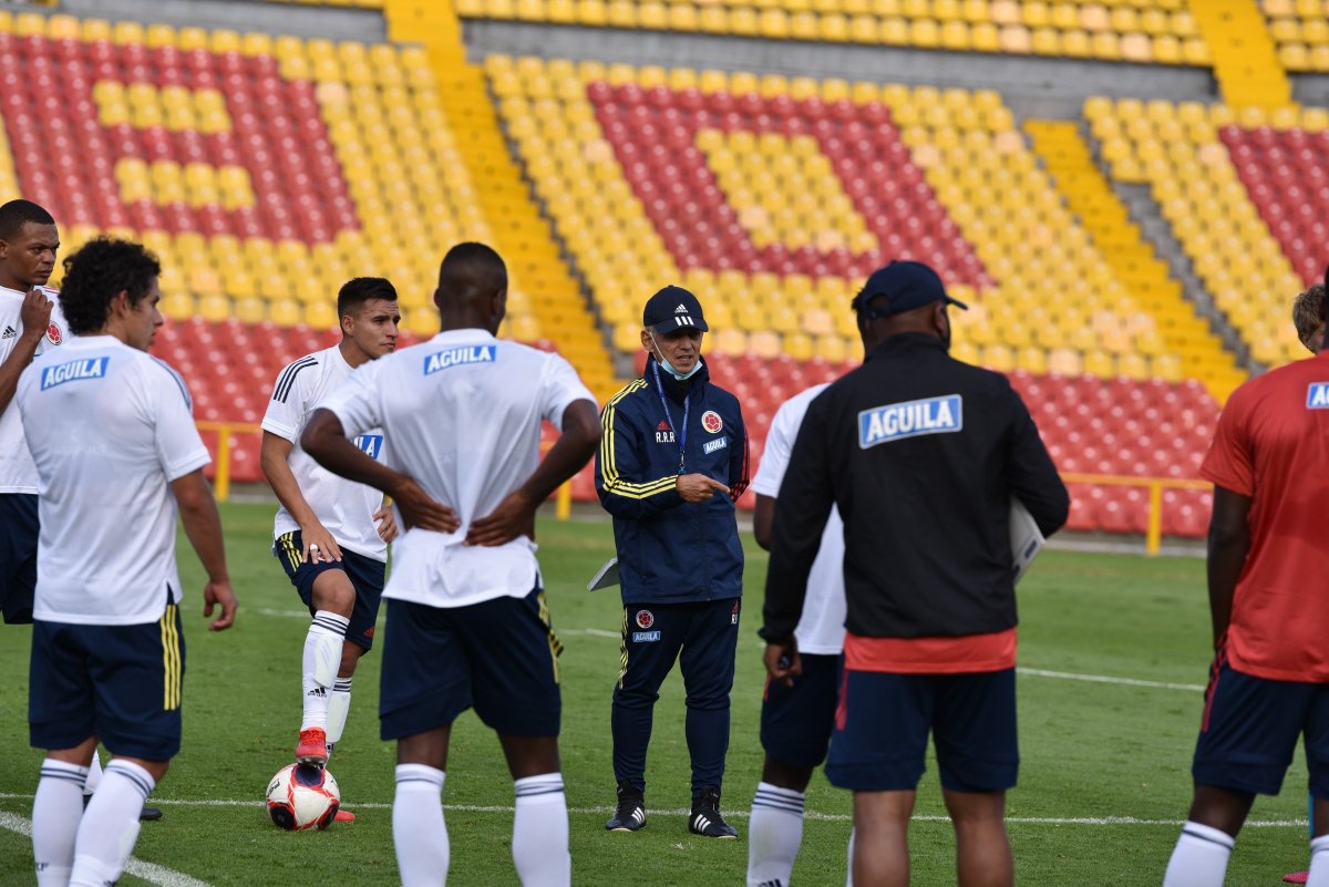 ¡Selección, no hay mañana! Sí o sí tenemos que ganarle hoy a Argentina 1 ¡Selección, no hay mañana! Sí o sí tenemos que ganarle hoy a Argentina A las 6:30 p. m. la 'Tricolor' enfrentará a Argentina en Córdoba, por la fecha 16 de la Eliminatoria.