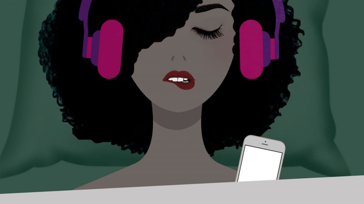 San Valentín aumenta la búsqueda de podcasts eróticos 2 San Valentín aumenta la búsqueda de podcasts eróticos Se acerca el famoso día de San Valentín, y muchos están en búsqueda de alternativas para sorprender a sus parejas y amigos en una fecha memorable, y los podcasts son una buena alternativa.