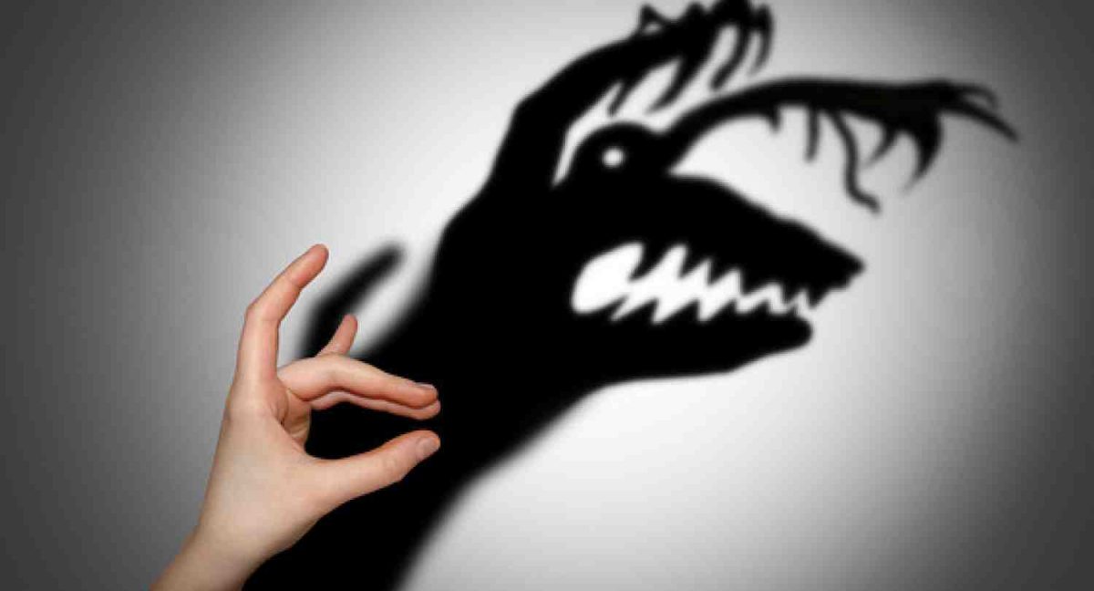 ¿Quién dijo miedo? ¡Espántelo de una! 1 ¿Quién dijo miedo? ¡Espántelo de una! Cuando atravesamos por tiempos de grandes retos, más allá de lo duro que ellos sean, debemos apropiarnos de la fe y el valor. Con esos dos ingredientes vamos descubriendo que nuestros miedos desaparecen y, si los derrotamos, la máxima satisfacción personal y la alegría reinarán en cada uno de nosotros.