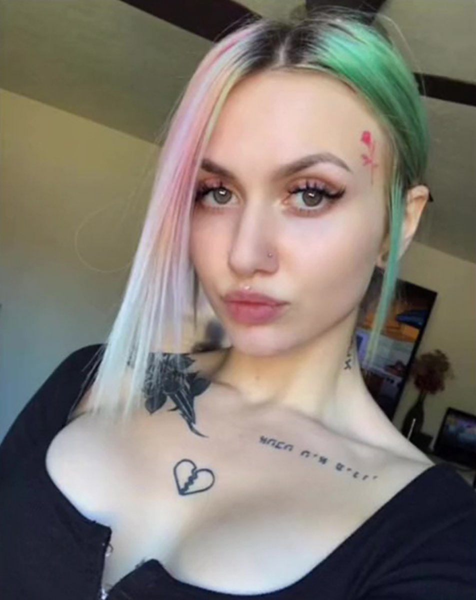 Mujer se realizó numerosas cirugías para parecerse al diablo 2 Mujer se realizó numerosas cirugías para parecerse al diablo En Houston, Estados Unidos, por medio de TikTok se conoció la impactante historia de una joven de 22 años que invirtió todo lo que ganó en su cuenta de OnlyFans para lucir como el diablo.