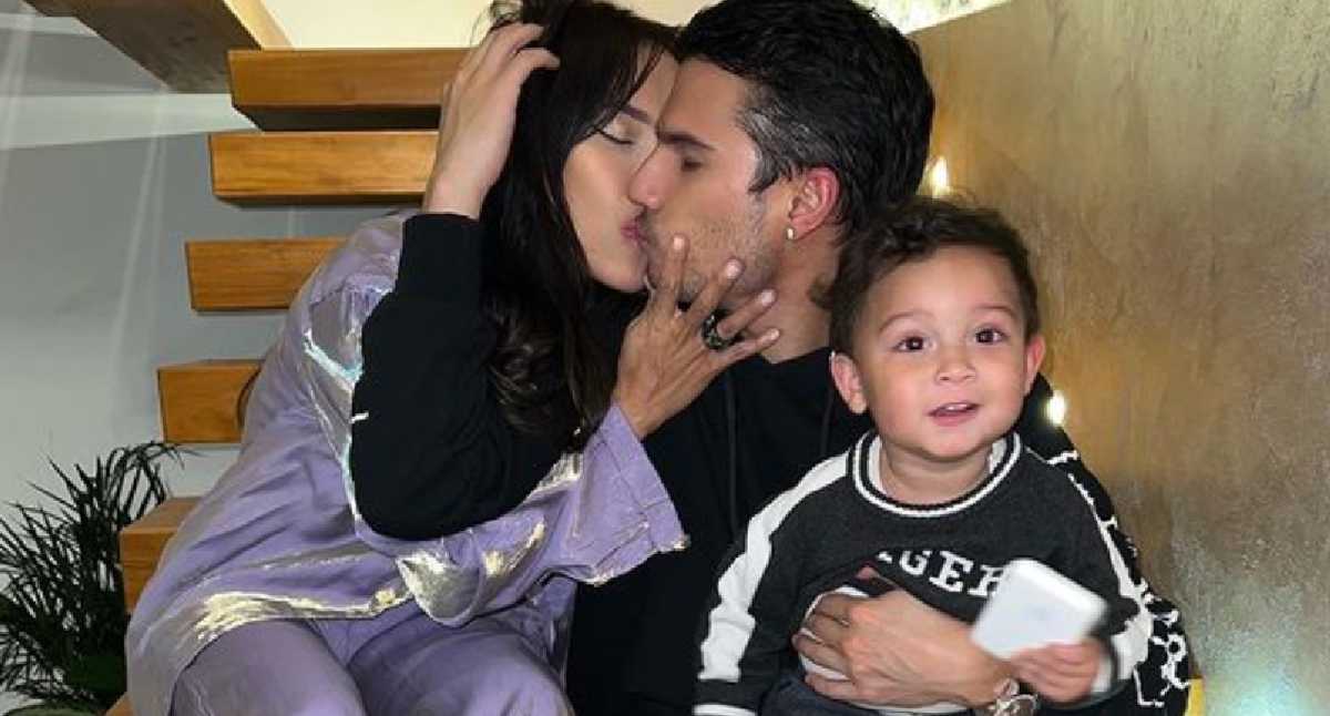 A Luisa Fernanda W y Pipe Bueno los visitaría nuevamente la cigüeña 2 A Luisa Fernanda W y Pipe Bueno los visitaría nuevamente la cigüeña Un nuevo rumor se toma el mundo de la farándula colombiana, y es que la cigüeña visitaría por segunda vez a la influenciadora Luisa Fernanda W y el cantante Pipe Bueno, quienes estarían a la espera de su segundo bebé.