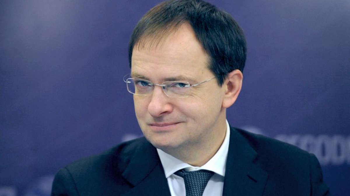 Segundo encuentro de negociación entre Rusia y Ucrania 3 Segundo encuentro de negociación entre Rusia y Ucrania Las negociaciones entre Rusia y Ucrania comenzaron en la frontera entre Polonia y Bielorrusia, anunció este jueves el consejero de la presidencia ucraniana Mikhailo Podolyak, en el octavo día de la invasión rusa.