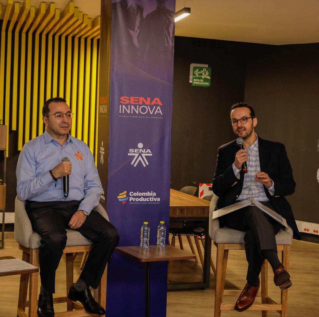 ¡Pilas! El SENA destinará $18.000 mil millones a los 90 proyectos más innovadores El SENA en conjunto con Colombia Productiva, hicieron oficial el lanzamiento de la iniciativa SENAInnova, en la cual se van a destinar $18.000 millones de pesos para impulsar a 90 proyectos en el país que promuevan la innovación, el uso de tecnologías y la transferencia de conocimientos.