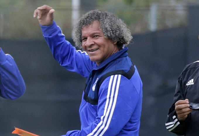 Lo bueno y malo de Gamero en Millonarios 3 Lo bueno y malo de Gamero en Millonarios La reciente eliminación de Millonarios en Copa Libertadores ante Fluminense, en fase preliminar, puso a su técnico Alberto Gamero en medio del debate.