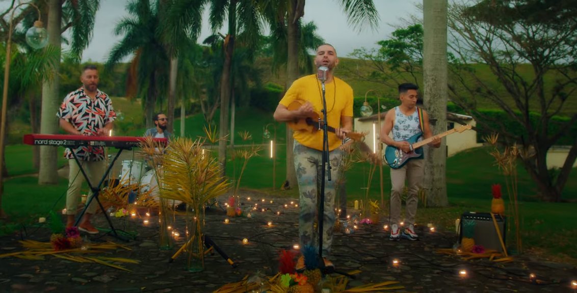 EN VIDEO: Alkilados visitó Q'hubo y nos habló de su nueva canción, 'La Playa' 2 EN VIDEO: Alkilados visitó Q'hubo y nos habló de su nueva canción, 'La Playa' Con un cóver inspirado en La Oreja de Van Gogh, Alkilados lanzó un nuevo trabajo musical llamado 'La Playa', que trae una versión totalmente fresca de este éxito que muchos amantes de la música romántica recuerdan.