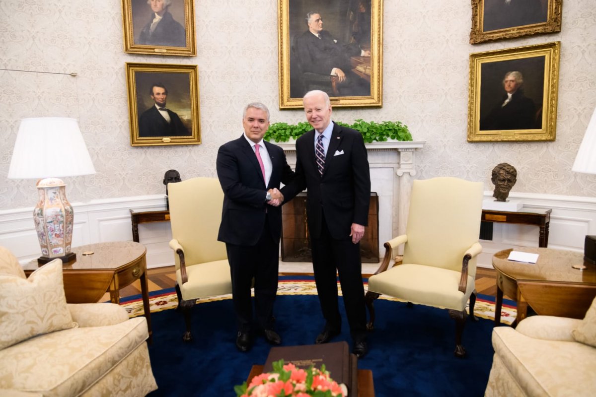 Colombia será aliado especial de EE.UU. como no miembro de la OTAN 1 Colombia será aliado especial de EE.UU. como no miembro de la OTAN El presidente de Estados Unidos, Joe Biden, anunció que designó a Colombia como un aliado especial no miembro de la Organización del Tratado del Atlántico Norte (Otan), debido al apoyo y liderazgo que ha demostrado en diferentes materias internacionales, puntualmente en rechazar los ataques militares de Rusia a Ucrania.