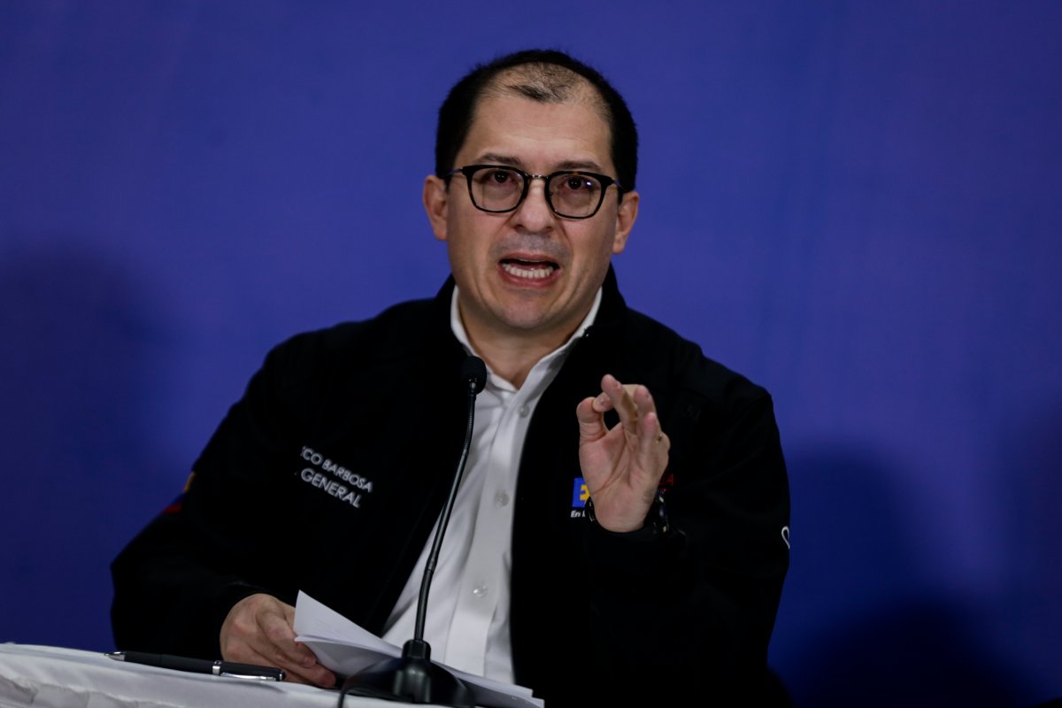 Según el fiscal Barbosa no hubo ningún ataque a la página de la registraduría 8 Según el fiscal Barbosa no hubo ningún ataque a la página de la registraduría Frente a la denuncia que se reportó este domingo sobre un posible ataque a la Registraduría, el fiscal Barbosa indicó que “No hubo ningún ataque a la página de la Registraduría, hubo una falla en la capacidad de esa página y por ende no podemos hablar de ataque”.
