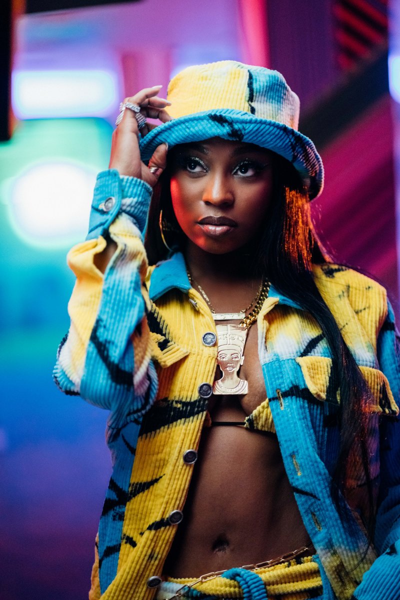 Goyo, integrante de ChocQuibTown lanza su carrera como solista en HBO Max 1 Goyo, integrante de ChocQuibTown lanza su carrera como solista en HBO Max La cantante, compositora y rapera afrocolombiana, Gloria 'Goyo' Martínez, este fin de semana lanza su primer álbum solista y un especial en HBO Max.