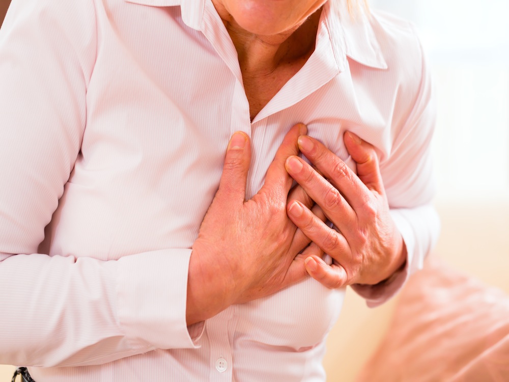 EL ESTRÉS Y SU CORAZÓN El estrés es la manera como su mente y su cuerpo reaccionan ante una amenaza o un desafío.