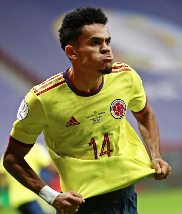 Luis Díaz, Luis Muriel y Luis Sinisterra, los tocayos comandarán el ataque ante Bolivia Hace instantes el técnico Reinaldo Rueda reveló la nómina titular con la que la Selección Colombia enfrentará a Bolivia a las 6:30 p. m. en el Estadio Metropolitano de Barranquilla, por la fecha 17 de las Eliminatorias al Mundial de Catar 2022.