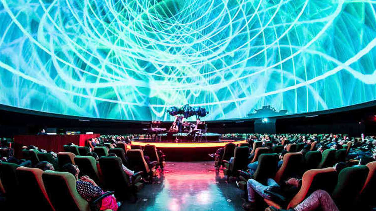 El Planetario de Bogotá tendrá shows láser de Soda Stereo El Planetario de Bogotá realizará shows láser con una recopilación de las canciones más representativas de la legendaria agrupación latinoamericana Soda Stereo.